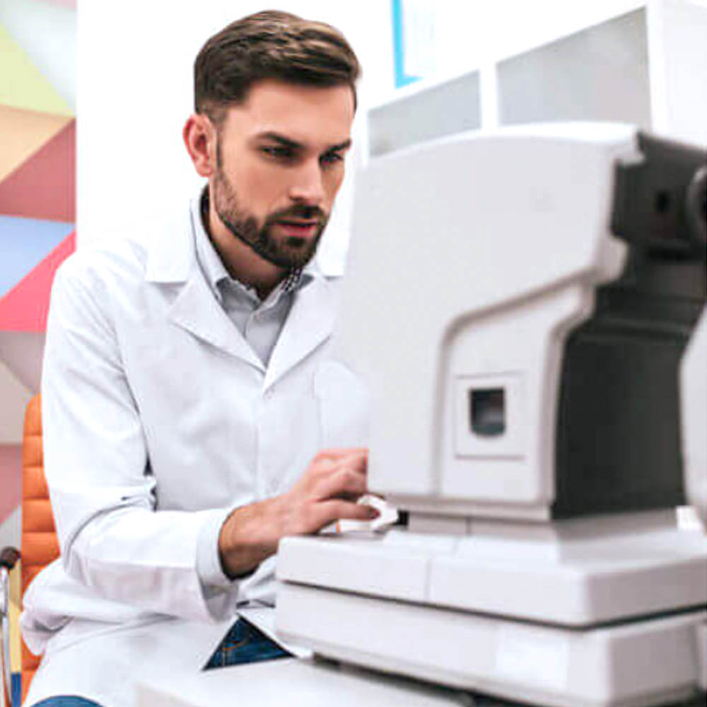 optometrist in Stow